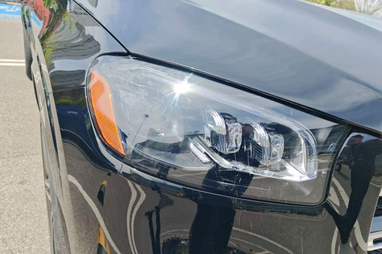 Used Mercedes-Benz GLS-Class 2022 GLS450 6-seater panoramic roof 21-inch wheels US specification Right Front Headlight