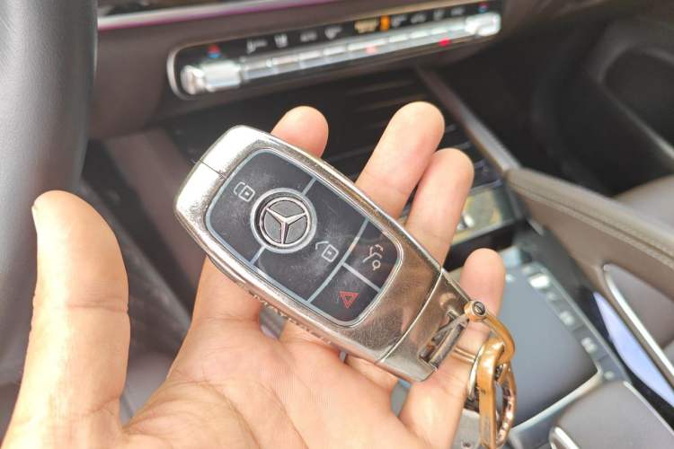 Used Mercedes-Benz GLS-Class 2022 GLS 450 7-seater small windows 21-inch wheels Mexican specification Vehicle Key