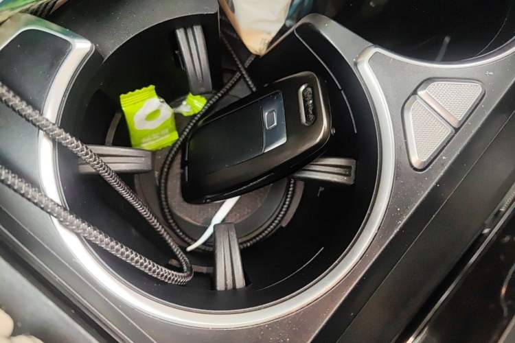 Used Mercedes-Benz GLS-Class  Vehicle Key