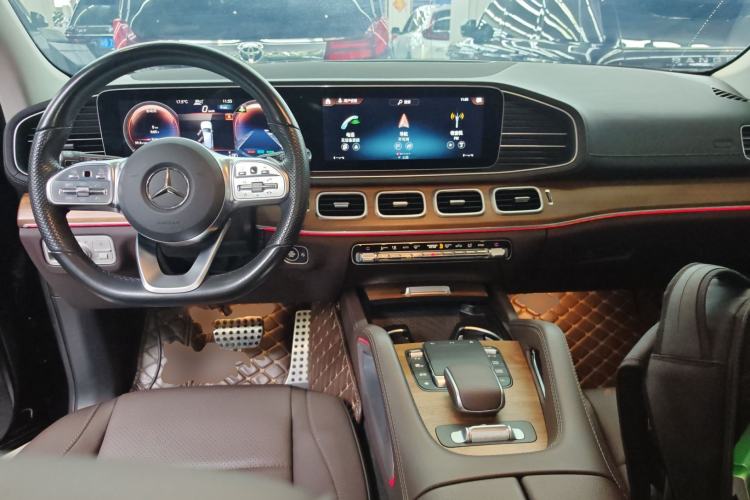 Used Mercedes-Benz GLS-Class 2023 GLS 450 6-seater U.S. version Center Console