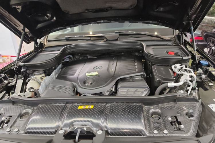 Used Mercedes-Benz GLS-Class 2023 GLS 450 6-seater U.S. version Engine Bay