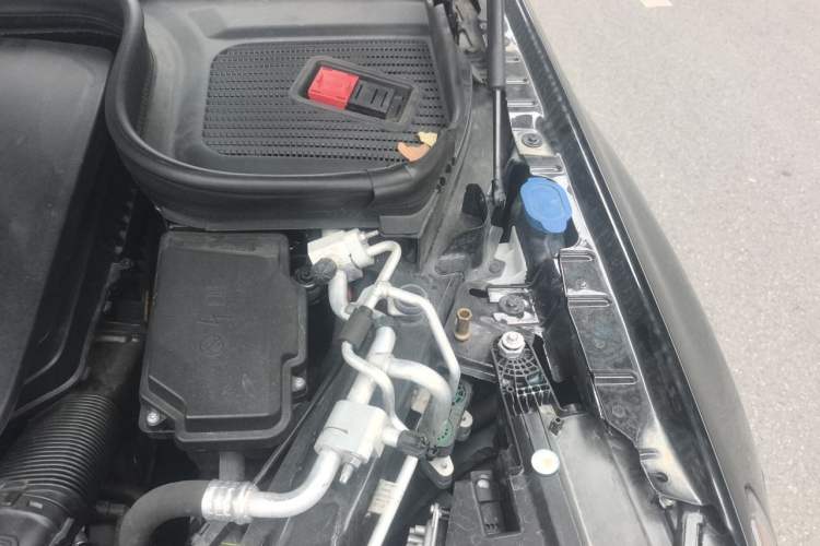 Used Mercedes-Benz GLS-Class  Engine Bay Left