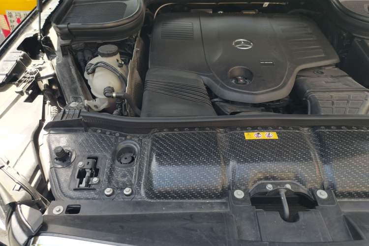 Used Mercedes-Benz GLS-Class 2023 GLS 450 7-seater U.S. specification Engine Bay Right