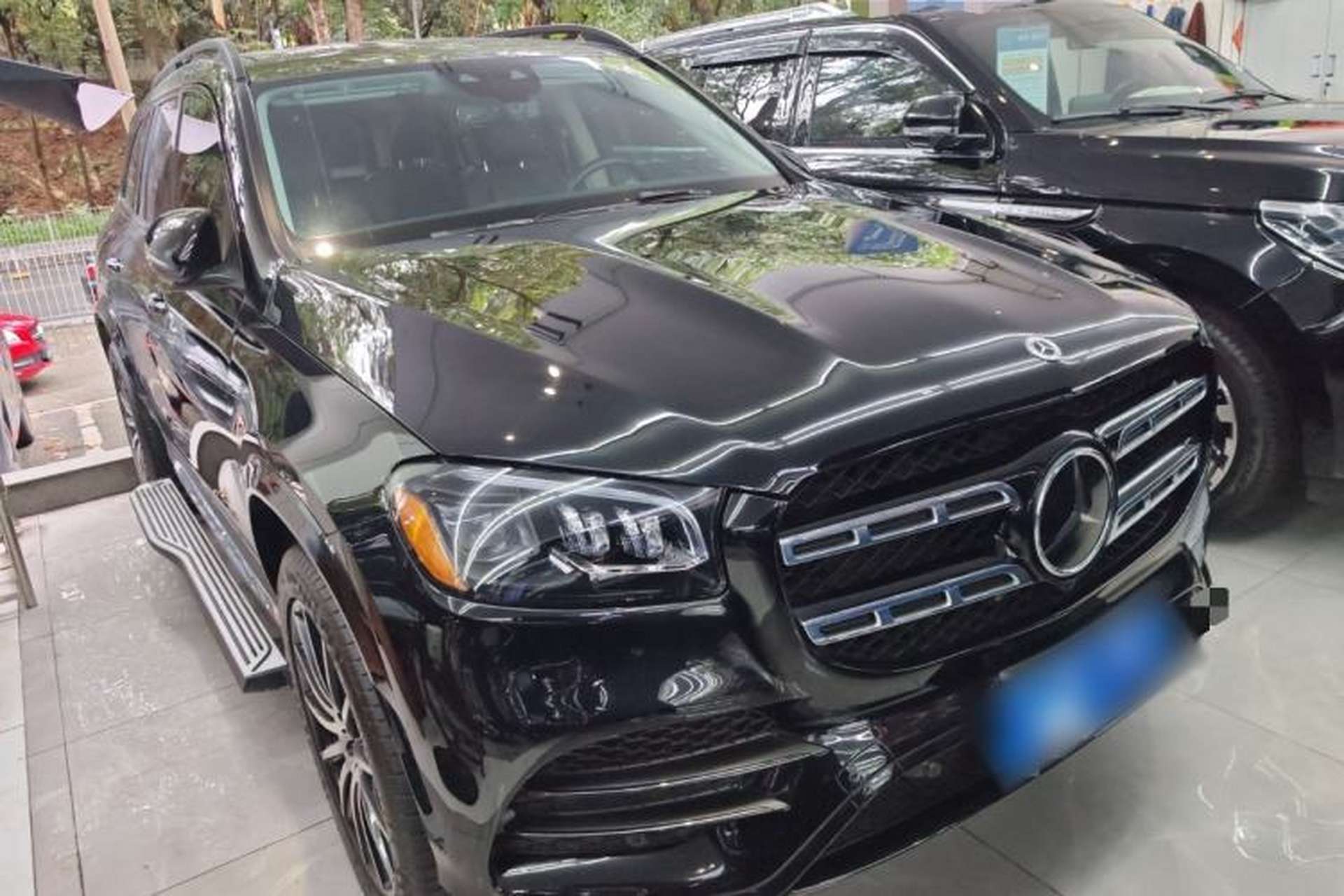 Used Mercedes-Benz GLS-Class 2023 GLS 450 6-seater U.S. version Exterior 1