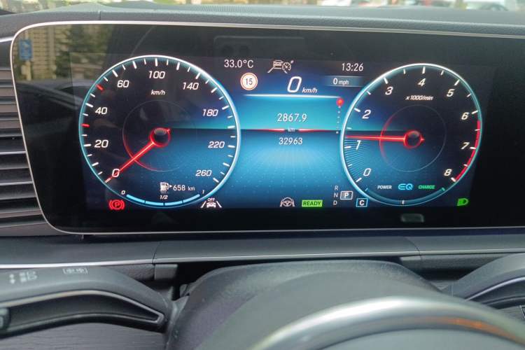 Used Mercedes-Benz GLS-Class 2023 GLS 450 7-seater AMG Package U.S. specification Instrument Cluster