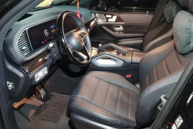 Used Mercedes-Benz GLS-Class 2023 GLS 450 7-seater U.S. specification Left Front Seat