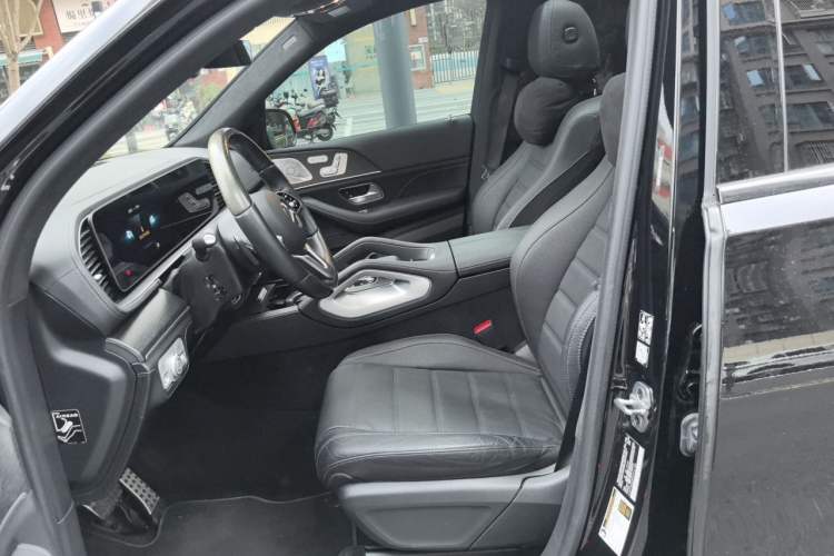 Used Mercedes-Benz GLS-Class  Left Front Seat