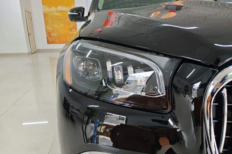 Used Mercedes-Benz GLS-Class 2023 GLS 450 4-seater U.S. version Right Front Headlight