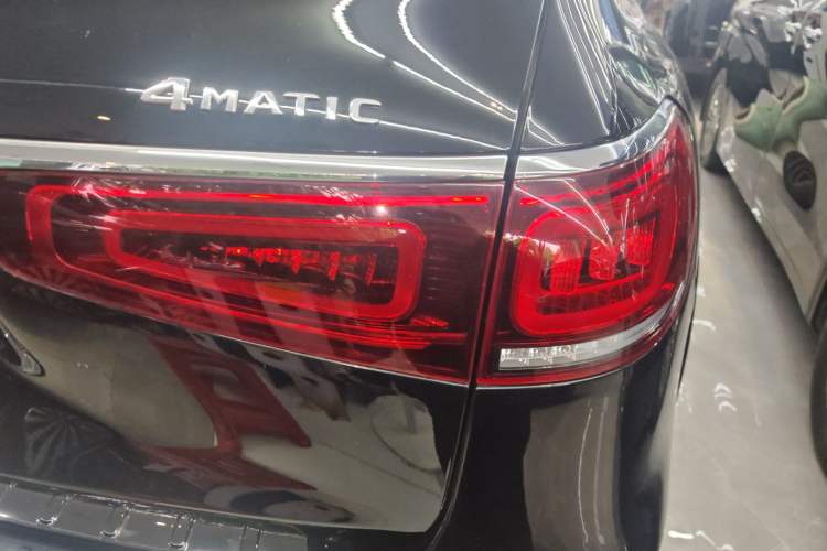 Used Mercedes-Benz GLS-Class 2023 GLS 450 6-seater U.S. version Right Rear Taillight