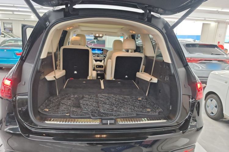 Used Mercedes-Benz GLS-Class 2023 GLS 450 6-seater U.S. version Trunk