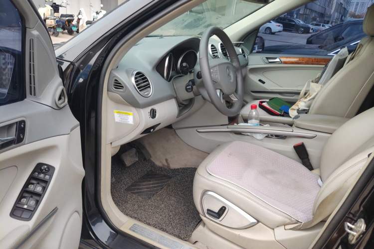 Used Mercedes-Benz M-Class 2006 ML 350 Sport Edition Driver Seat
