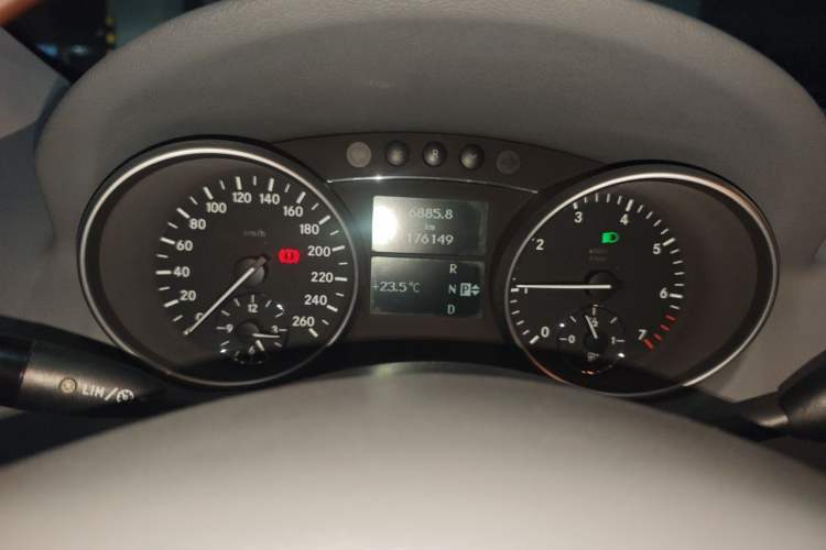 Used Mercedes-Benz M-Class 2008 ML 350 4MATIC Luxury Model Instrument Cluster