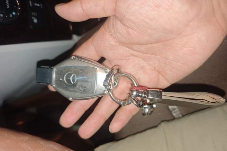 Used Mercedes-Benz M-Class 2008 ML 350 4MATIC Luxury Model Vehicle Key