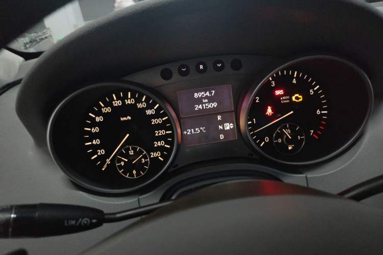 Used Mercedes-Benz M-Class 2008 ML 350 4MATIC Dynamic Model Instrument Cluster