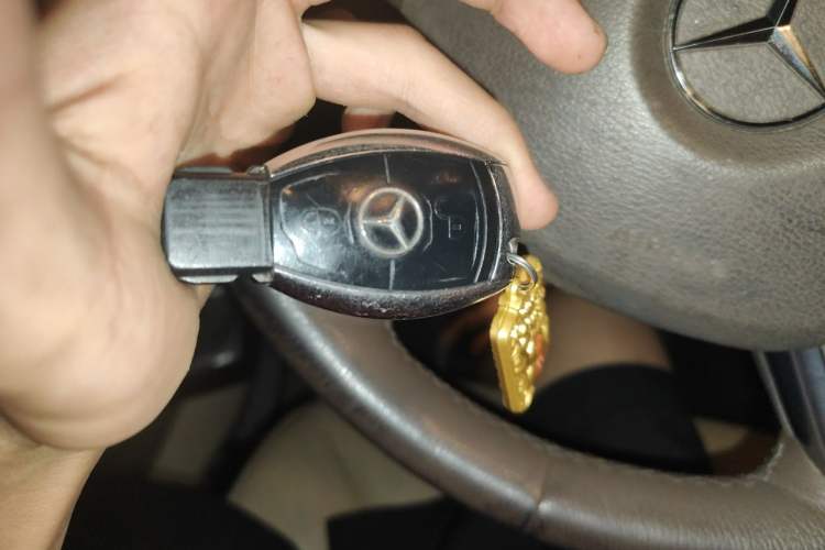 Used Mercedes-Benz M-Class 2008 ML 350 4MATIC Luxury Model Vehicle Key