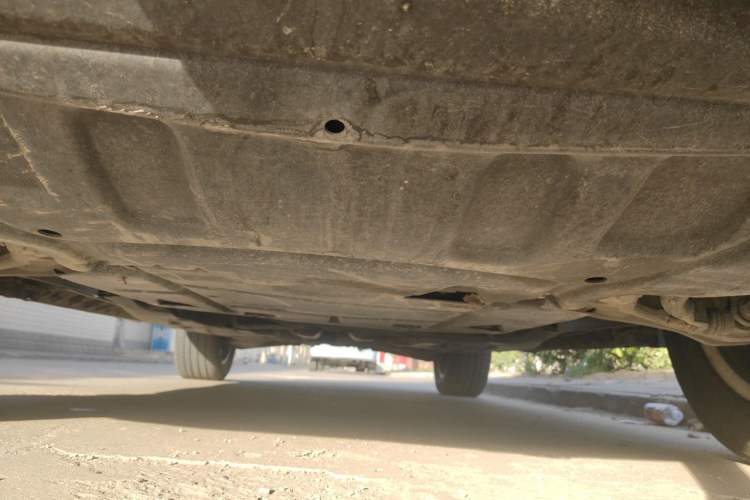Used Mercedes-Benz M-Class 2010 ML 300 4MATIC Chassis Front