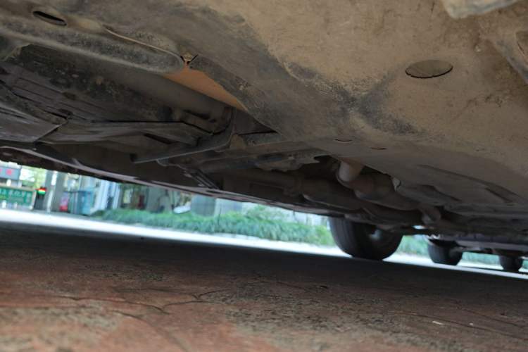 Used Mercedes-Benz M-Class 2010 ML 300 4MATIC Chassis Front Left