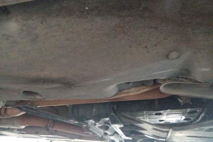 Used Mercedes-Benz M-Class 2010 ML 300 4MATIC Chassis Front Right