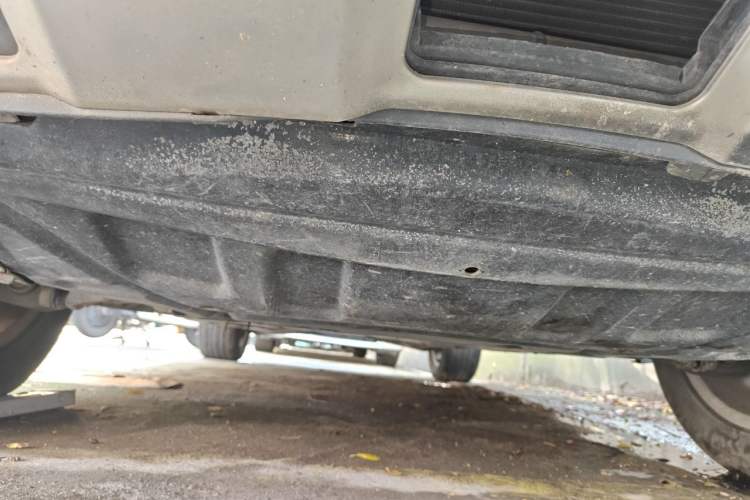 Used Mercedes-Benz M-Class 2010 ML 300 4MATIC Chassis Front