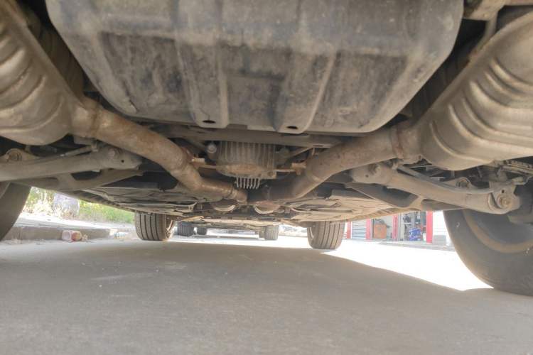 Used Mercedes-Benz M-Class 2010 ML 300 4MATIC Chassis Rear