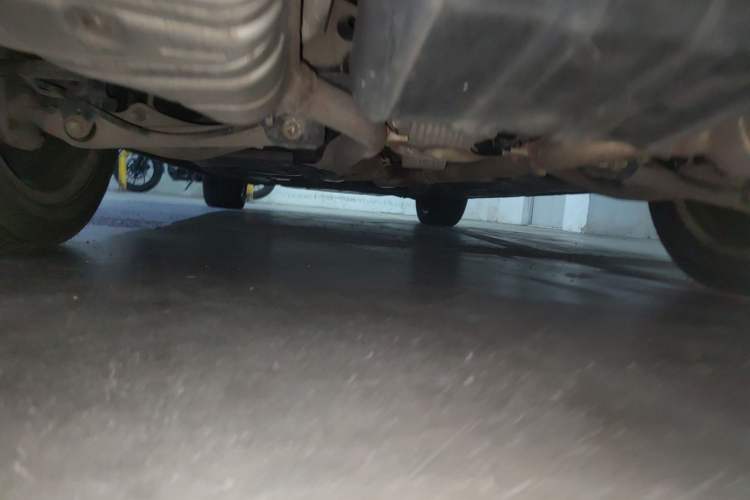 Used Mercedes-Benz M-Class 2010 ML 350 4MATIC Luxury Special Edition Chassis Rear