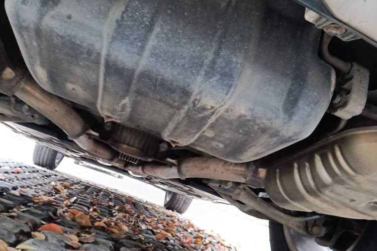 Used Mercedes-Benz M-Class 2010 ML 300 4MATIC Chassis Rear