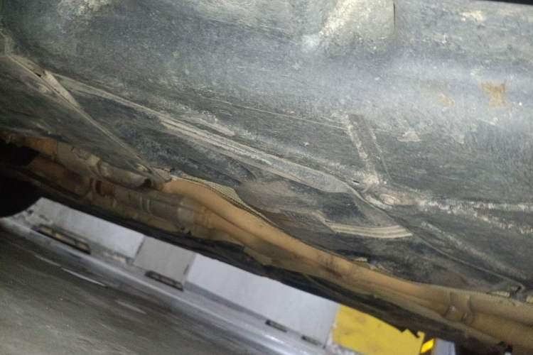 Used Mercedes-Benz M-Class 2010 ML 350 4MATIC Luxury Model Chassis Rear Left