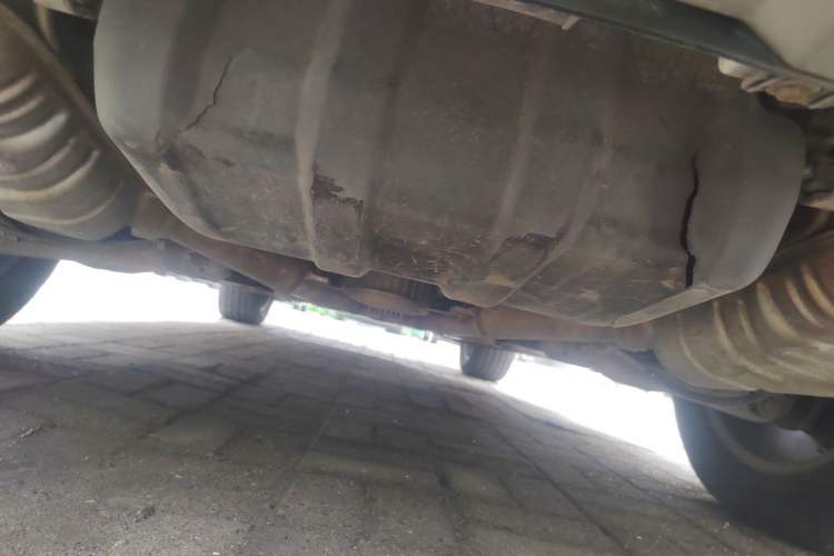 Used Mercedes-Benz M-Class 2010 ML 300 4MATIC Chassis Rear