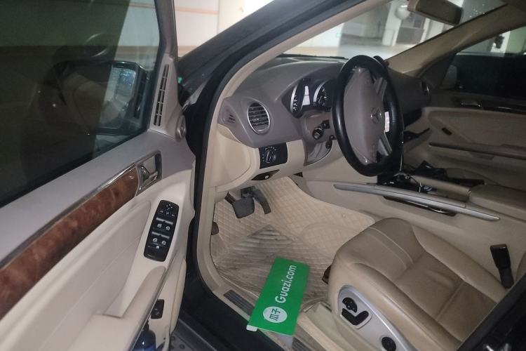 Used Mercedes-Benz M-Class 2010 ML 350 4MATIC Luxury Model Driver Seat