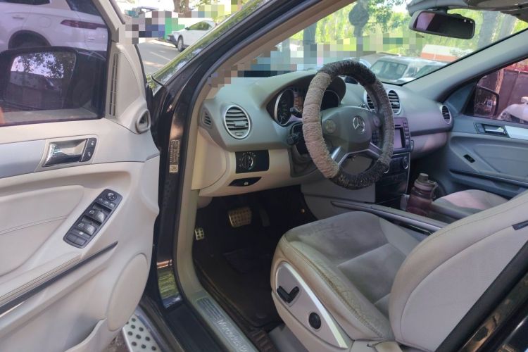 Used Mercedes-Benz M-Class 2010 ML 300 4MATIC Driver Seat