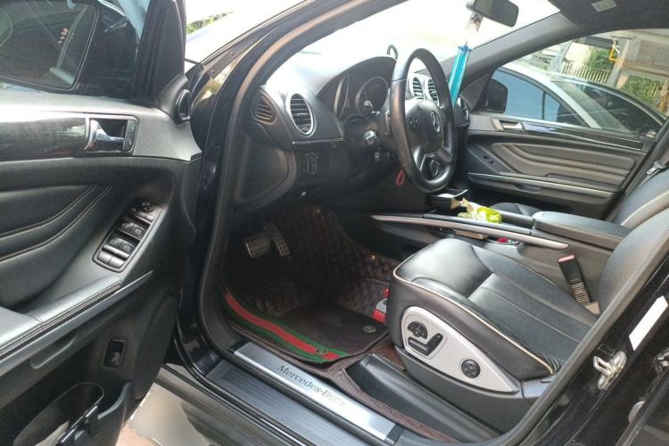 Used Mercedes-Benz M-Class 2010 ML 350 4MATIC Luxury Special Edition Driver Seat