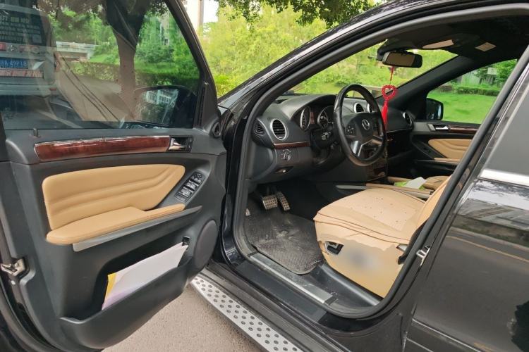 Used Mercedes-Benz M-Class 2010 ML 350 4MATIC Luxury Model Driver Seat