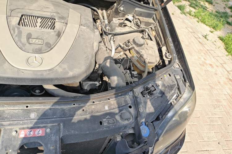 Used Mercedes-Benz M-Class 2010 ML 350 4MATIC Luxury Special Edition Engine Bay Left