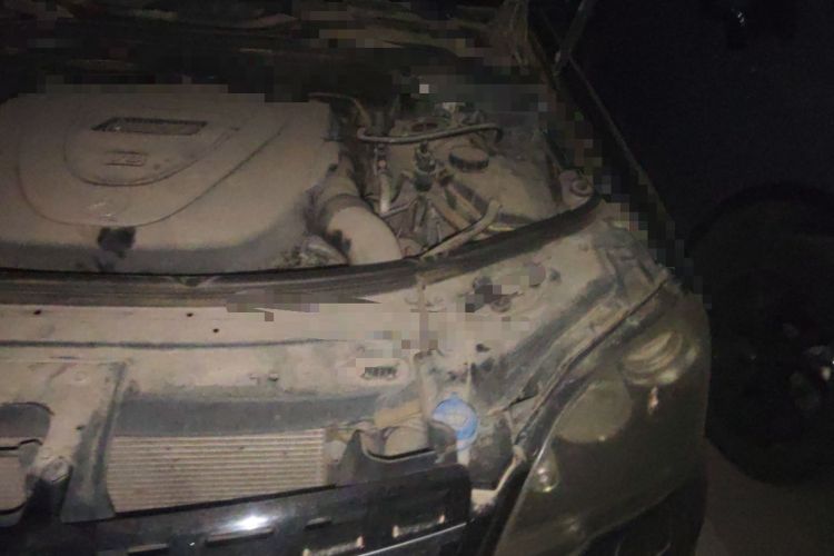 Used Mercedes-Benz M-Class 2010 ML 350 4MATIC Luxury Model Engine Bay Left
