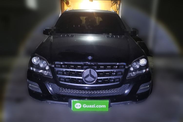 Used Mercedes-Benz M-Class 2010 ML 350 4MATIC Luxury Model Front