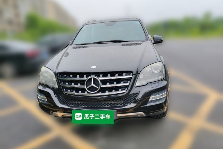 Used Mercedes-Benz M-Class 2010 ML 350 4MATIC Luxury Model Front