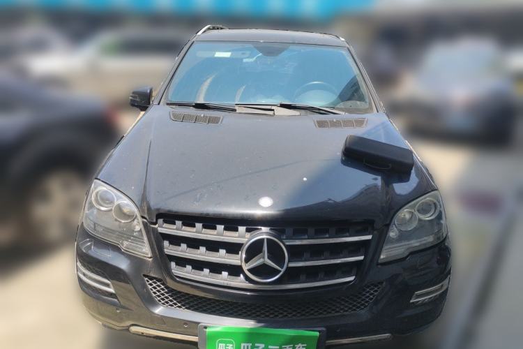 Used Mercedes-Benz M-Class 2010 ML 350 4MATIC Luxury Model Front