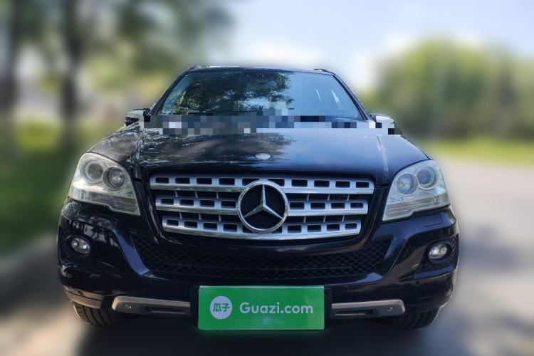 Used Mercedes-Benz M-Class 2010 ML 300 4MATIC Front