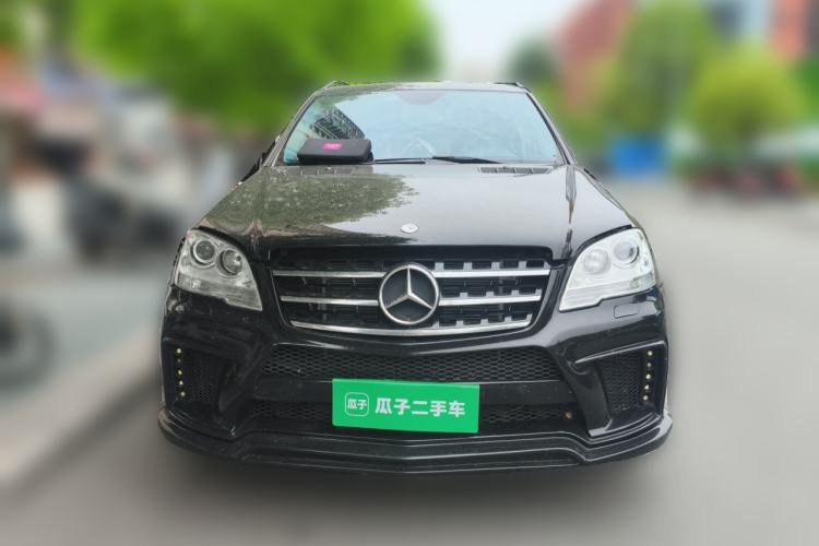 Used Mercedes-Benz M-Class 2010 ML 300 4MATIC Front