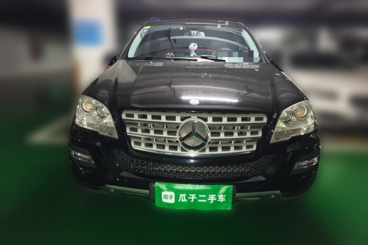 Used Mercedes-Benz M-Class 2010 ML 300 4MATIC Front