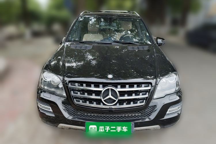 Used Mercedes-Benz M-Class 2010 ML 350 4MATIC Luxury Model Front
