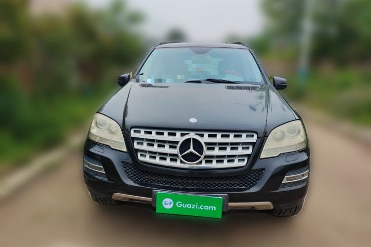 Used Mercedes-Benz M-Class 2010 ML 300 4MATIC Front