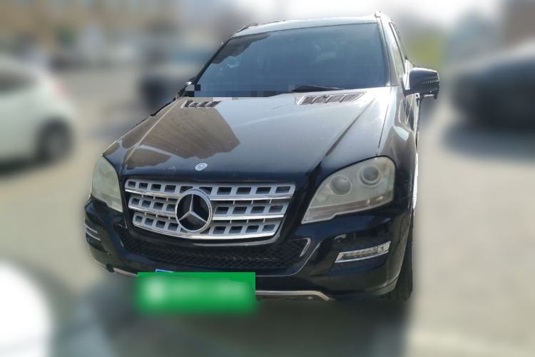 Used Mercedes-Benz M-Class 2010 ML 300 4MATIC Front