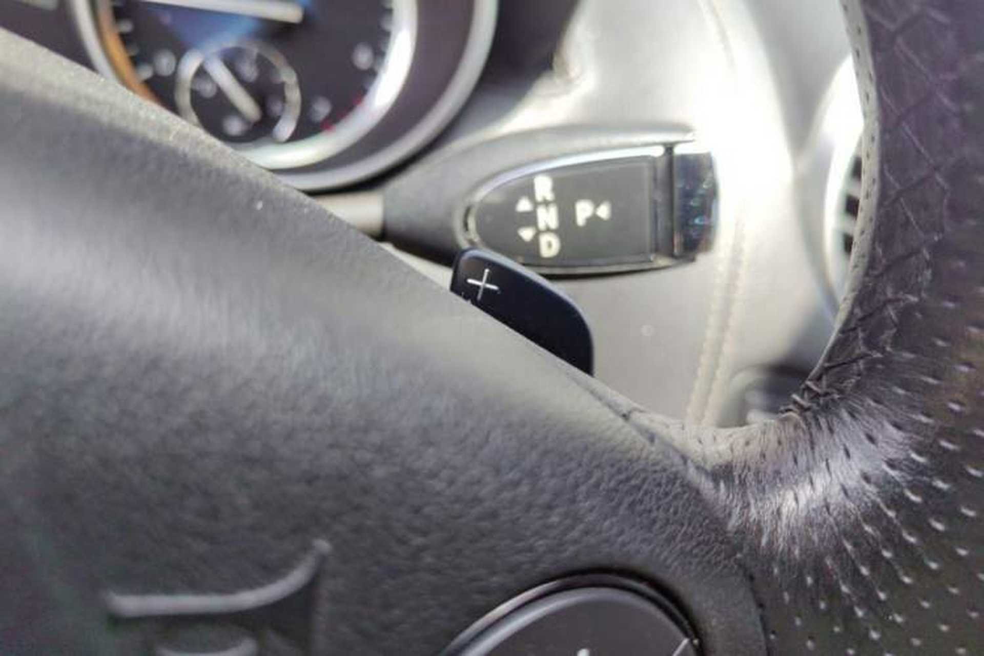 Used Mercedes-Benz M-Class 2010 ML 500 4MATIC Gear Lever