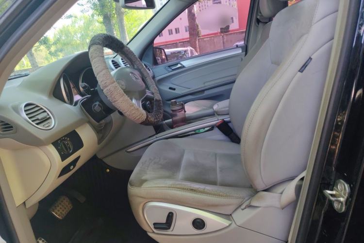 Used Mercedes-Benz M-Class 2010 ML 300 4MATIC Left Front Seat