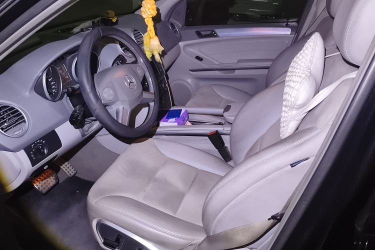 Used Mercedes-Benz M-Class 2010 ML 300 4MATIC Left Front Seat