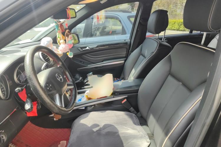 Used Mercedes-Benz M-Class 2010 ML 350 4MATIC Luxury Special Edition Left Front Seat