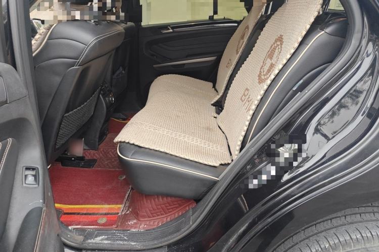 Used Mercedes-Benz M-Class 2010 ML 350 4MATIC Luxury Model Left Rear Seat