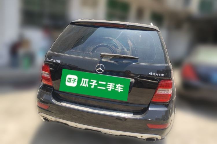 Used Mercedes-Benz M-Class 2010 ML 350 4MATIC Luxury Model Rear