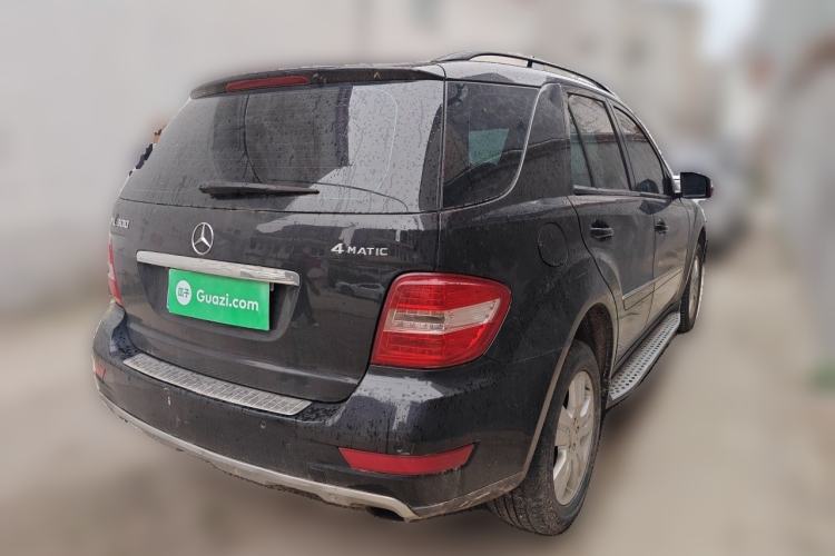 Used Mercedes-Benz M-Class 2010 ML 300 4MATIC Rear Right 45 Deg